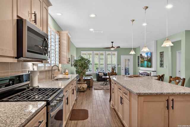 13059 salty, San Antonio, TX 78253