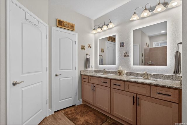 13059 salty, San Antonio, TX 78253