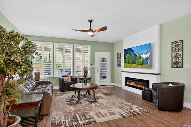 13059 salty, San Antonio, TX 78253