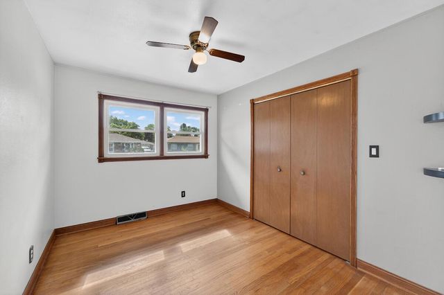 8302 26th AVENUE, Kenosha, WI 53143
