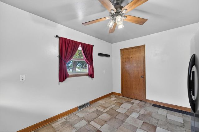 8302 26th AVENUE, Kenosha, WI 53143