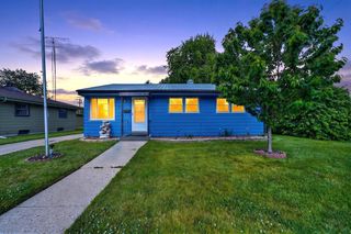 8302 26th AVENUE, Kenosha, WI 53143