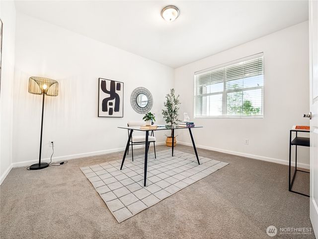 201 Grennan Lane N, Enumclaw, WA 98022