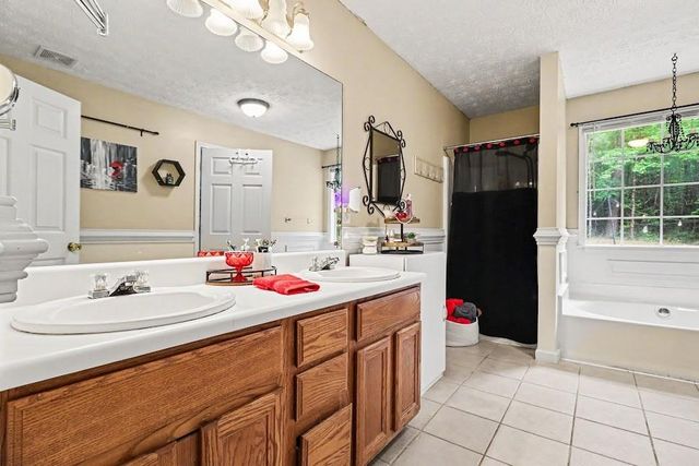 795 Woodruff Road, Carrollton, GA 30116