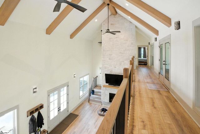 581 Paramount Drive, Seneca, SC 29678