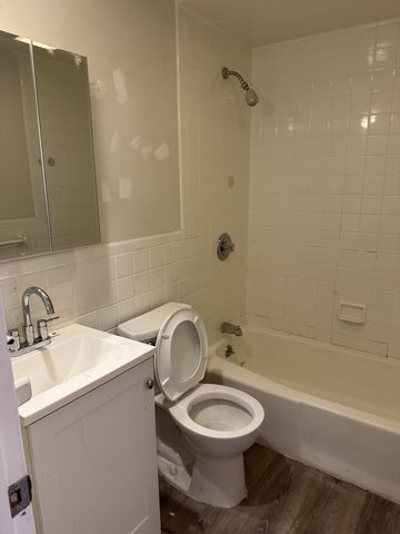 33 Park 41, Malden, MA 02148