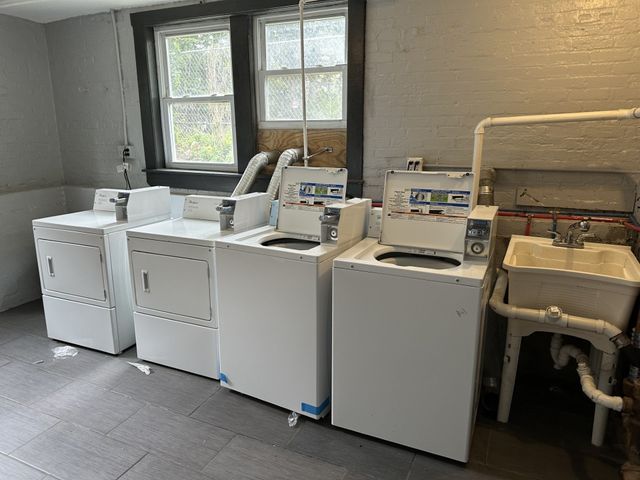 33 Park 41, Malden, MA 02148