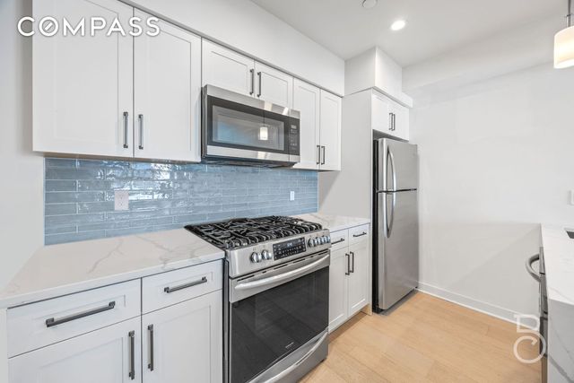 2574 34th St Apt 4C, New York City, NY 11103