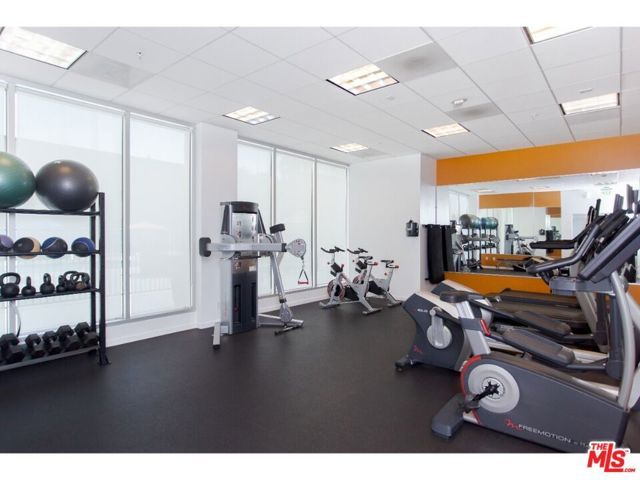 3460 W 7th Street 707, Los Angeles, CA 90005