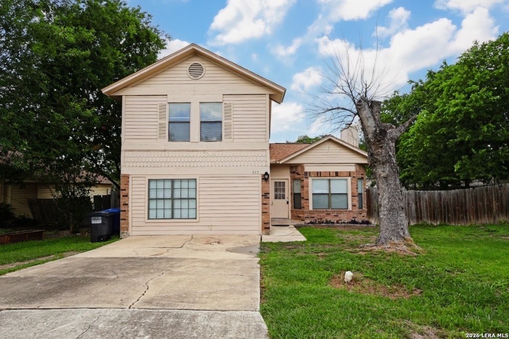 227 Burlington Dr, San Antonio, TX 78245