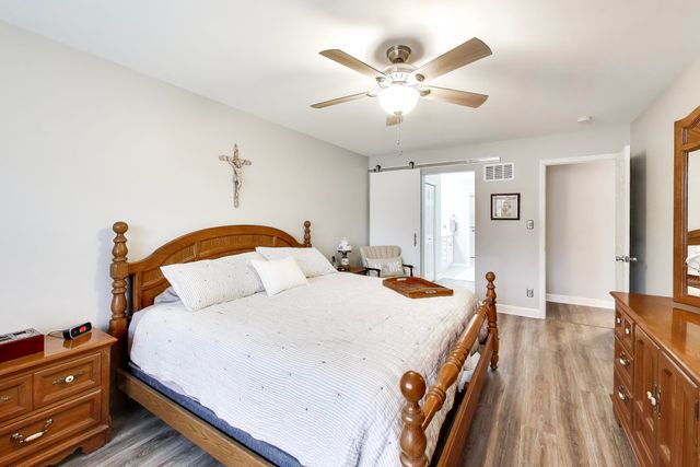 900-a Easy Street, Crown Point, IN 46307