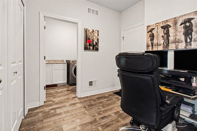 31614 Beaver Circle, New Boston, MI 48164