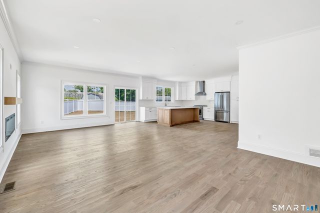 27 Suzanne Circle, Fairfield, CT 06825