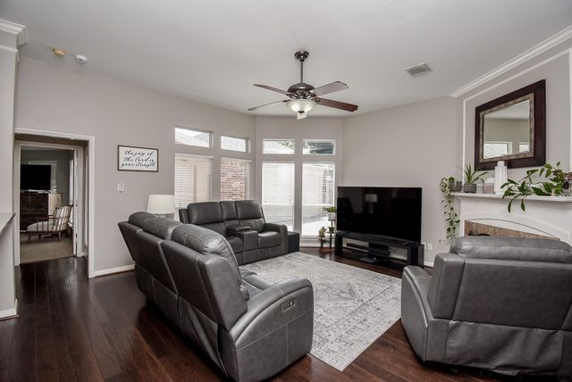 7218 Fall Creek Bend, Humble, TX 77396