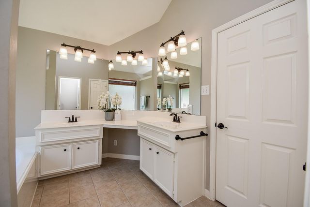 7218 Fall Creek Bend, Humble, TX 77396