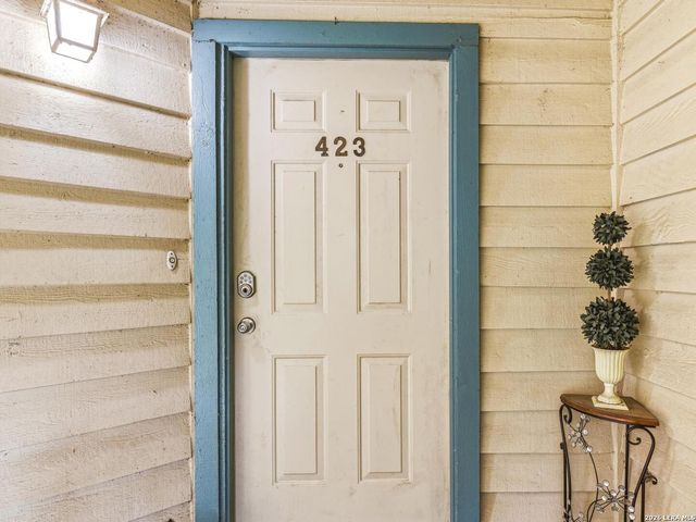 4839 Brandeis St Apt 423, San Antonio, TX 78249