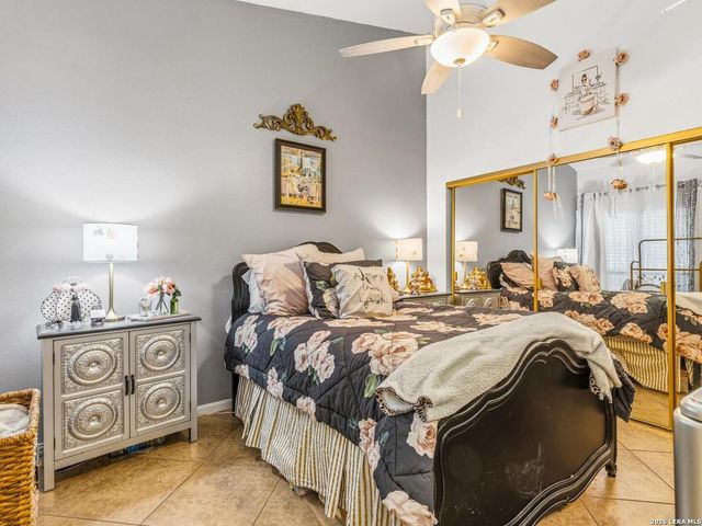 4839 Brandeis St Apt 423, San Antonio, TX 78249