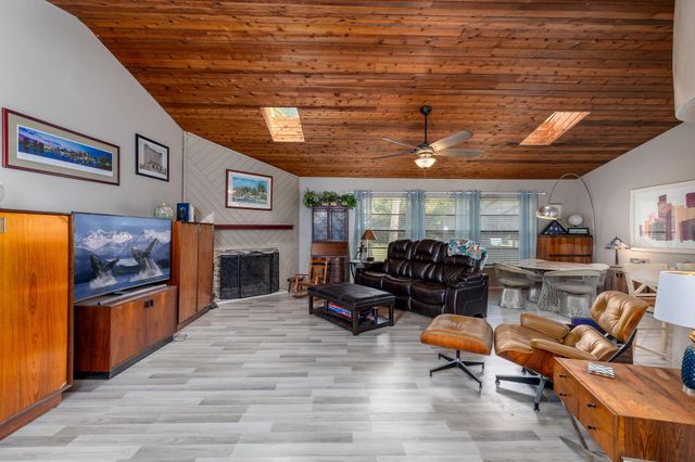 7121 SW Gembrook Drive, Stuart, FL 34997