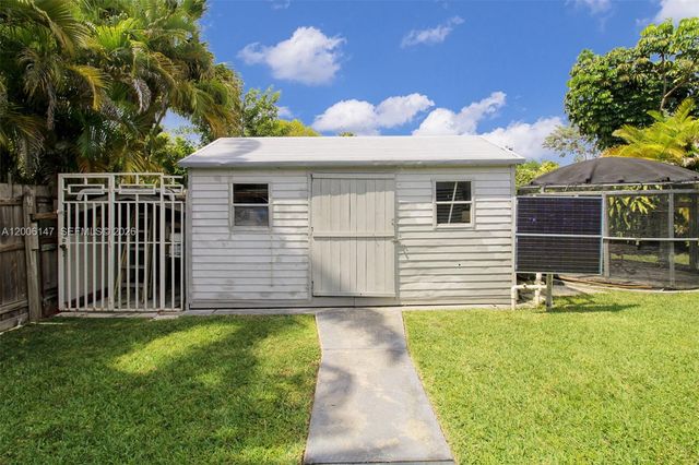 14557 SW 160th St, Miami, FL 33177