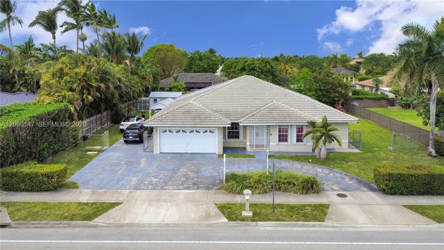 14557 SW 160th St, Miami, FL 33177