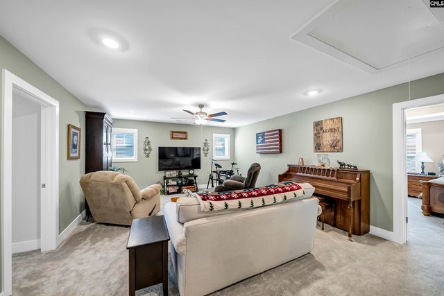 8 Elk Run Court, Chapin, SC 29036