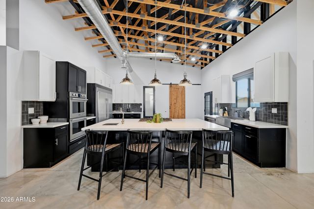 6444 E OAK Street, Scottsdale, AZ 85257