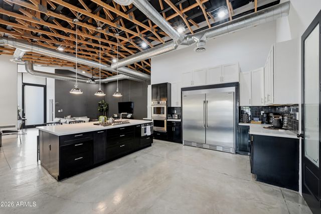 6444 E OAK Street, Scottsdale, AZ 85257