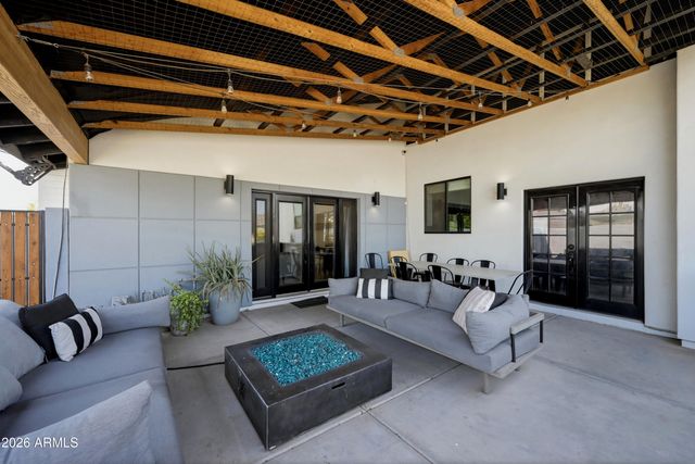 6444 E OAK Street, Scottsdale, AZ 85257