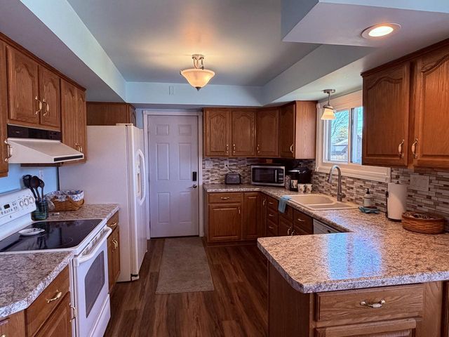 2511 36th PLACE, Two Rivers, WI 54241