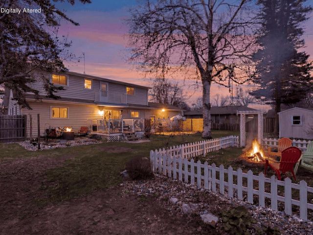 2511 36th PLACE, Two Rivers, WI 54241