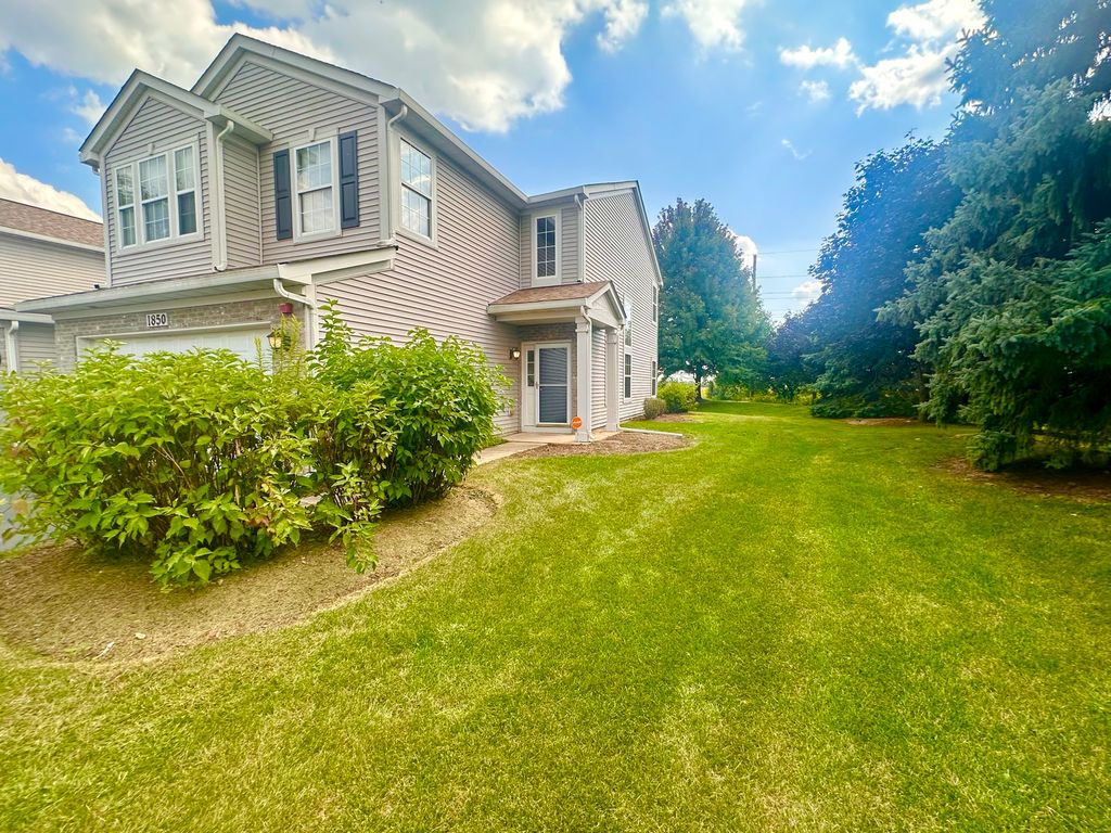 1850 Candlelight Circle, Montgomery, IL 60538