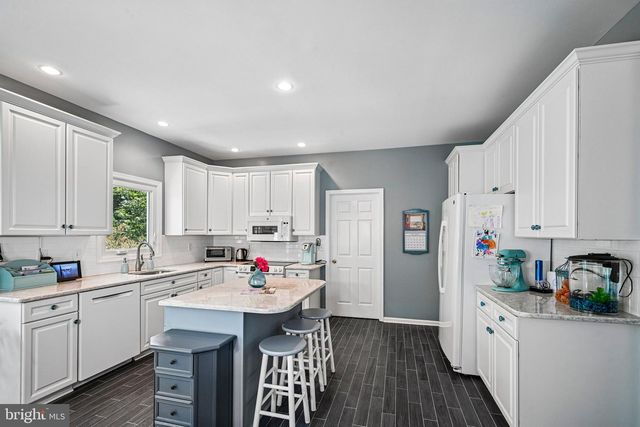 117 CAMBRIDGE RD, Landenberg, PA 19350
