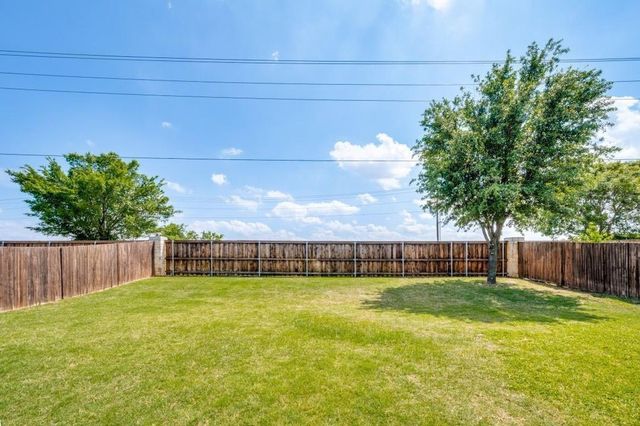 8224 Bonanza Street, Aubrey, TX 76227