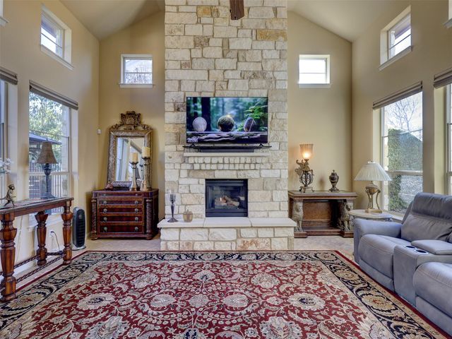 307 Duffy LN, Austin, TX 78738