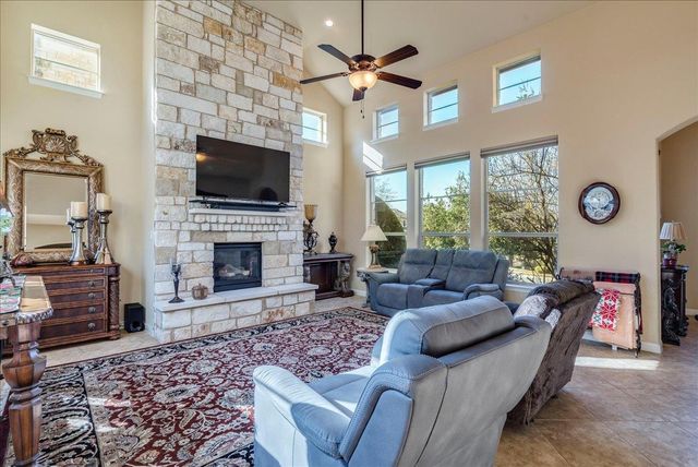 307 Duffy LN, Austin, TX 78738