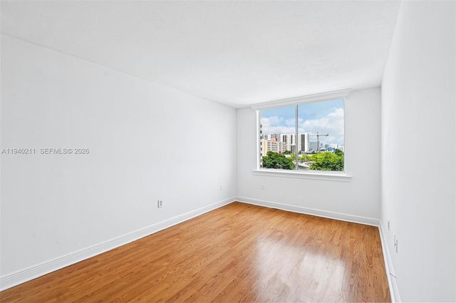 1740 N River Drive 614, Miami, FL 33125