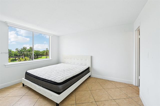 1740 N River Drive 614, Miami, FL 33125