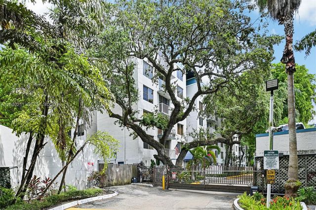 1740 N River Drive 614, Miami, FL 33125