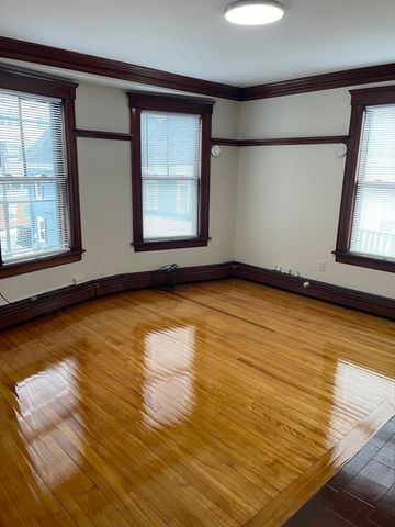 262-264 Broadway Street, Methuen, MA 01844