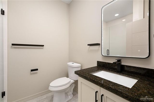 425 S 12th Street, Alamo, TX 78516