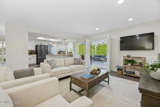 1660 Wellington Place, Westlake Village, CA 91361