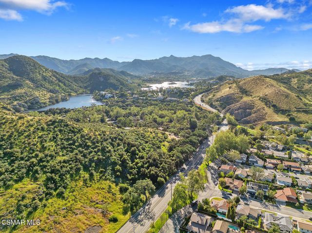 1660 Wellington Place, Westlake Village, CA 91361