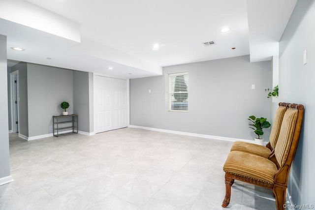 58 Prospect Avenue, White Plains, NY 10607