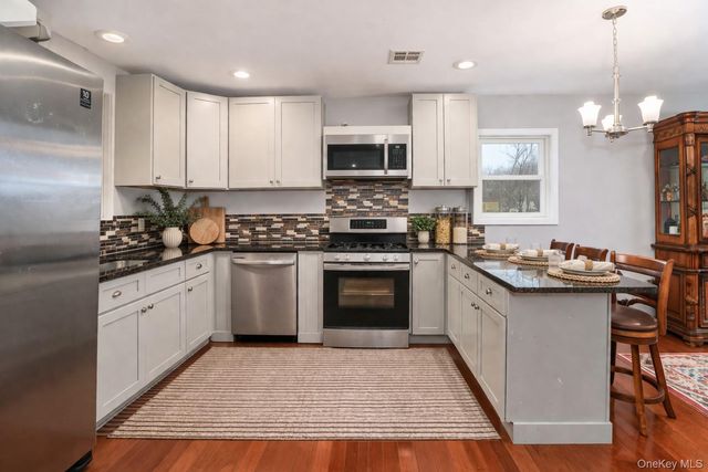 58 Prospect Avenue, White Plains, NY 10607