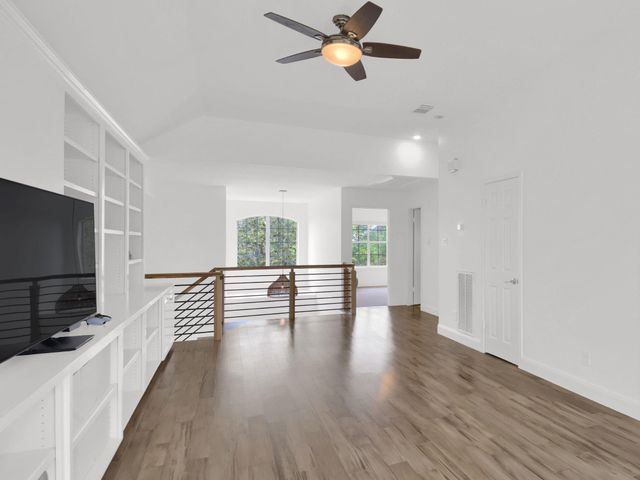 6001 Sierra Arbor CT, Austin, TX 78759