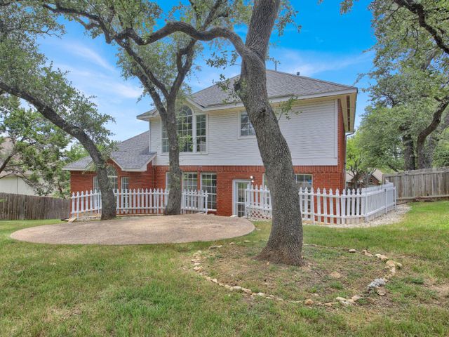 6001 Sierra Arbor CT, Austin, TX 78759