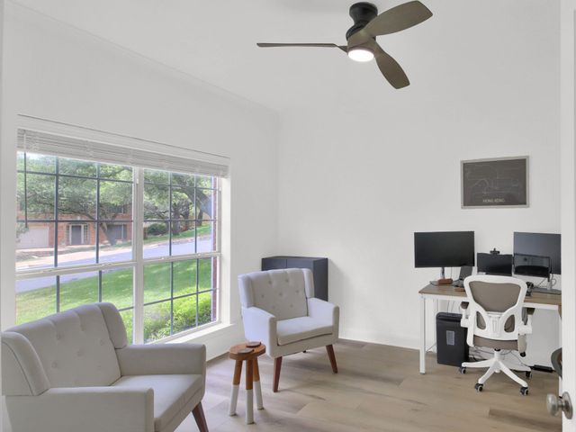 6001 Sierra Arbor CT, Austin, TX 78759