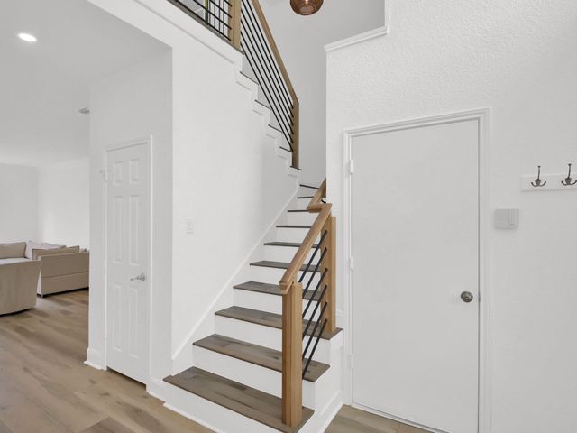 6001 Sierra Arbor CT, Austin, TX 78759