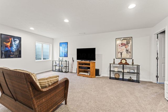 1101 Baywood Drive, Fairborn, OH 45324
