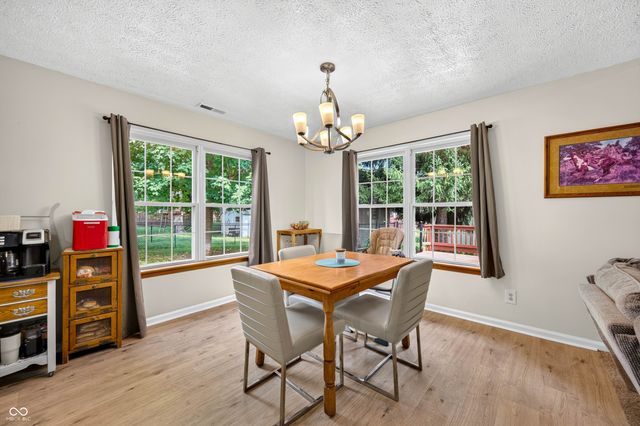 1545 Black Oak Court, Franklin, IN 46131